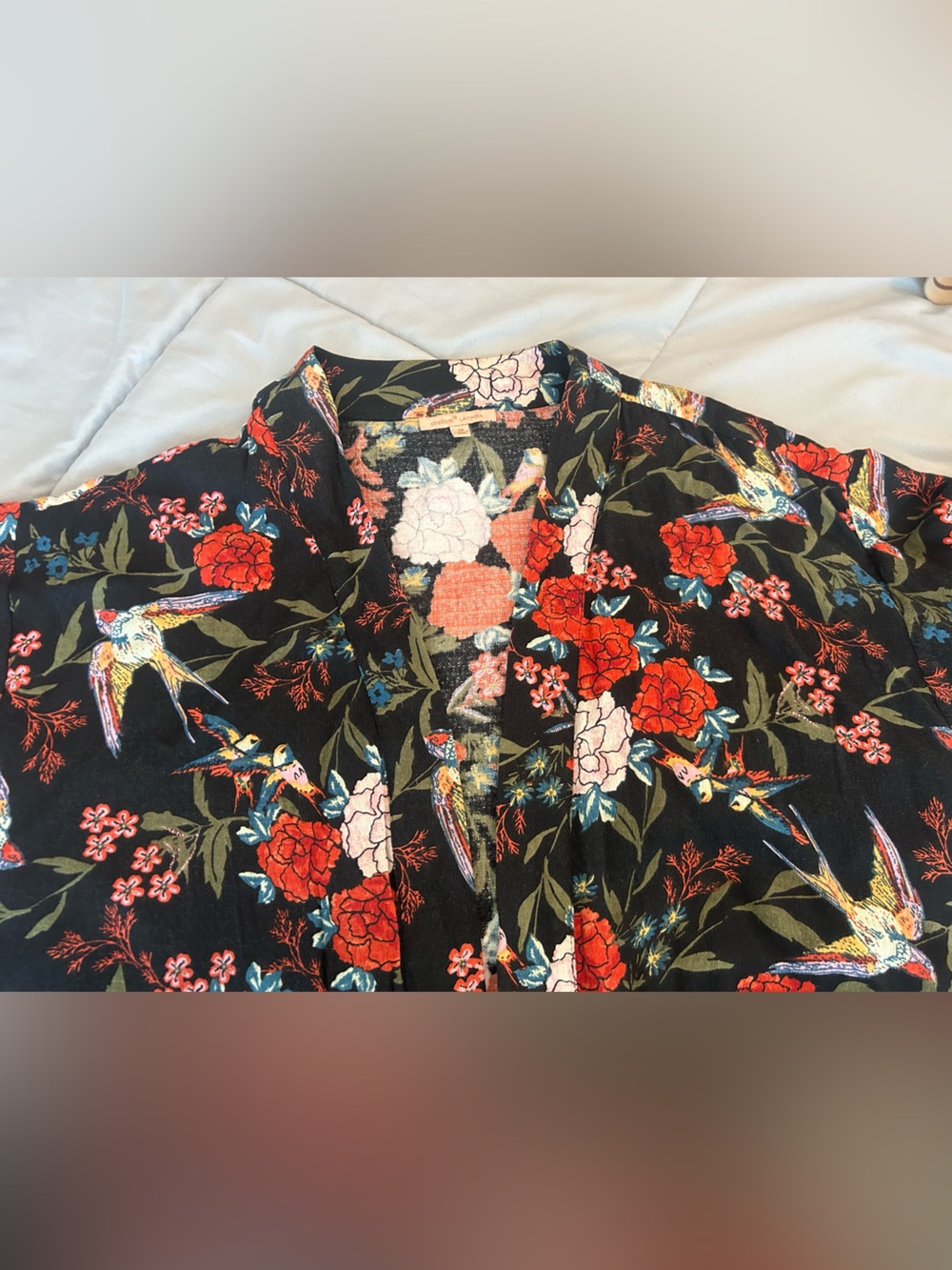 Gibson Latimer Black Floral & Bird-Accent Kimono - Picture 8 of 8